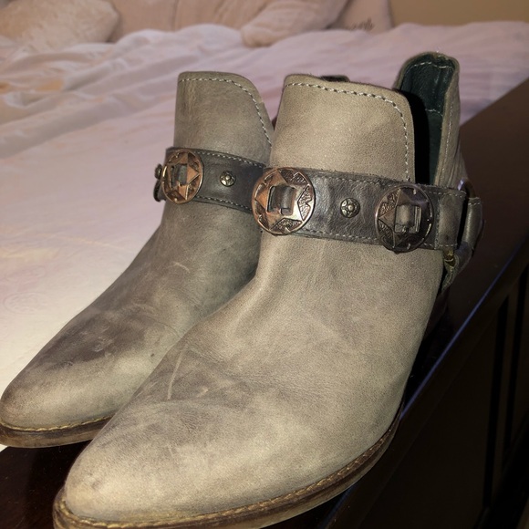 Grey Buckle Boots- Steve Madden - Picture 3 of 4